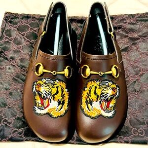 Gucci Lion Embroidered Men's Horsebit River Slippers / Brown Size 7 US